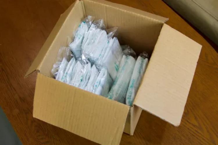 體積小巧，節(jié)約倉儲的手拍發(fā)泡袋
