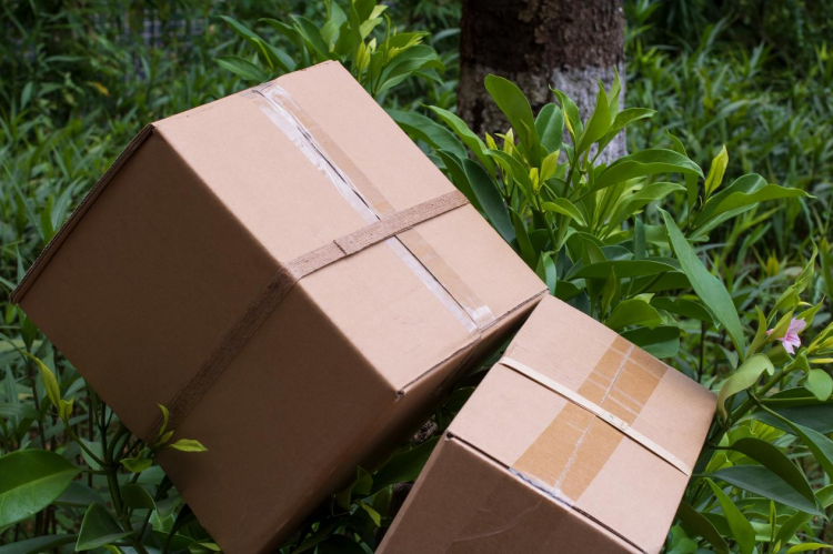 使用后環(huán)?？山到獾募埓虬鼛?/></p><p>       艾美森的植物纖維打包帶將在環(huán)保意識(shí)的推動(dòng)下迎來更加廣闊的發(fā)展空間。同時(shí)，隨著消費(fèi)者對(duì)環(huán)保產(chǎn)品的需求日益增長和全球環(huán)保政策的不斷收緊，植物纖維打包帶的市場需求將持續(xù)擴(kuò)大。</p><p><br/></p>                    </div>
                    <div>

                    </div>
                    <div
                        style=